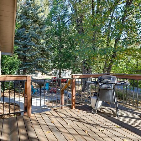 Sherwood Forest Cabin With Deck And Fire Pit! Twain Harte Екстериор снимка