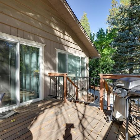 Sherwood Forest Cabin With Deck And Fire Pit! Twain Harte Екстериор снимка